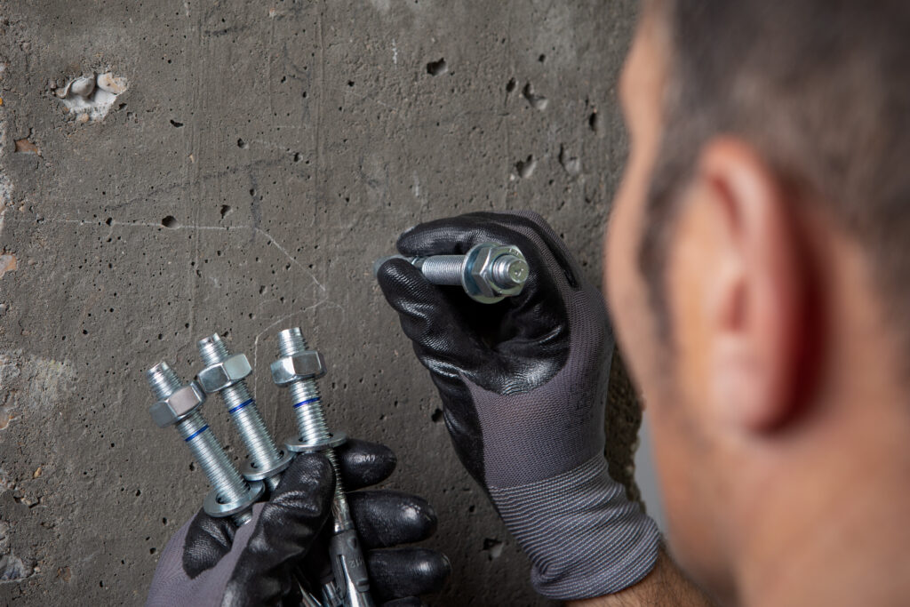 Anclajes metalicos 20 05