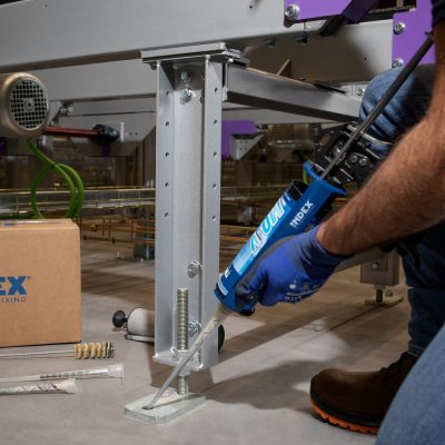 CT6BI13875 1 02 Fijaciones quimicas SZ8